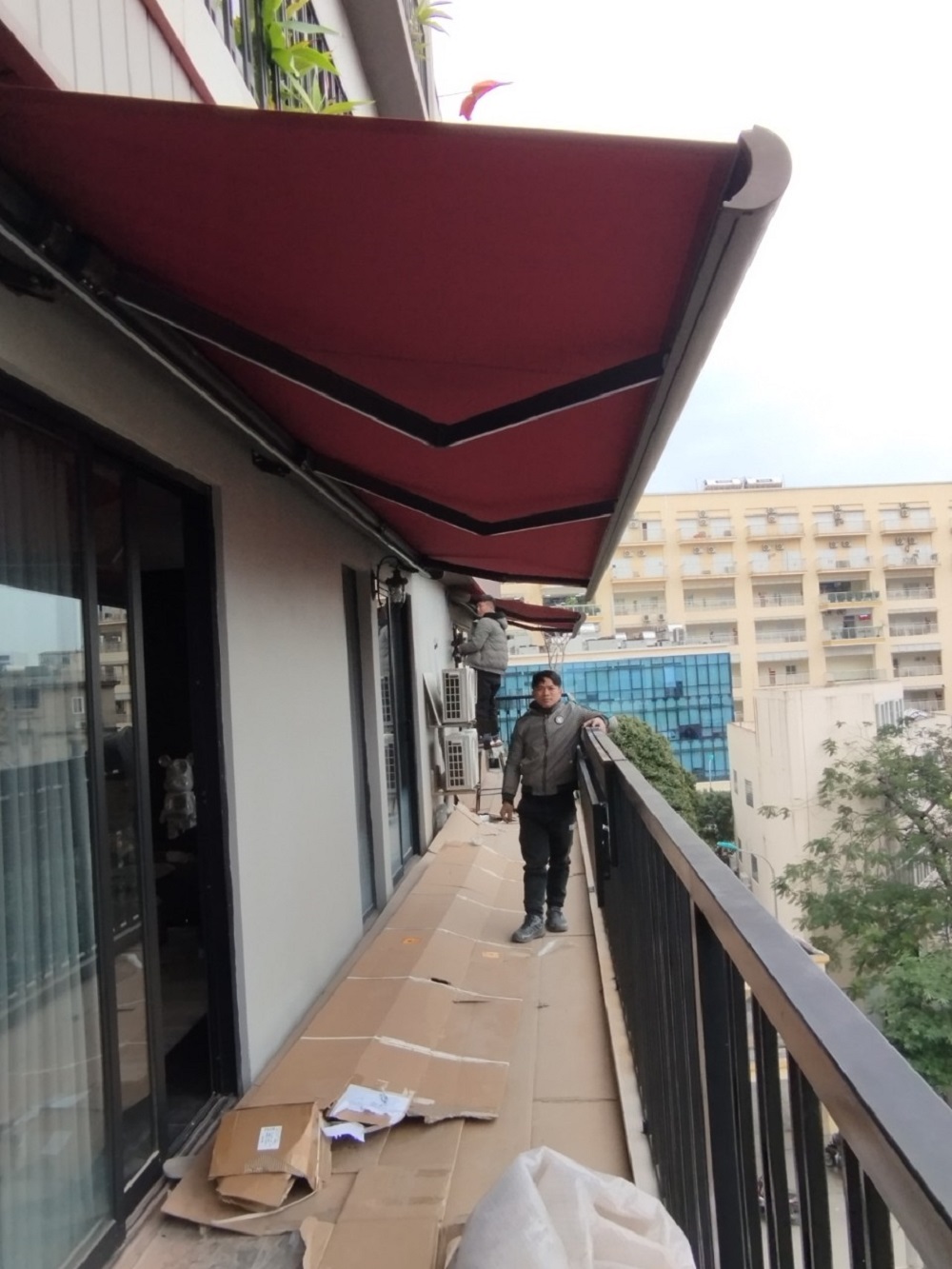 Báo giá mái bạt xếp lượn sóng giá rẻ phù hợp với mọi yêu cầu 3 Báo giá mái bạt xếp lượn sóng giá rẻ phù hợp với mọi yêu cầu
