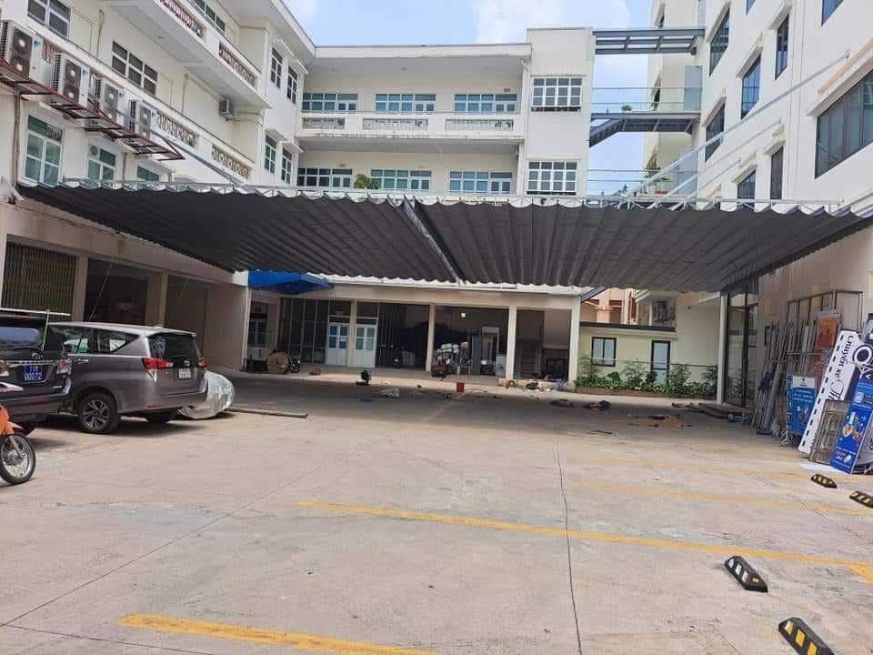 Báo giá mái xếp bạt kéo 2024, thi công lắp đặt mái xếp giá rẻ