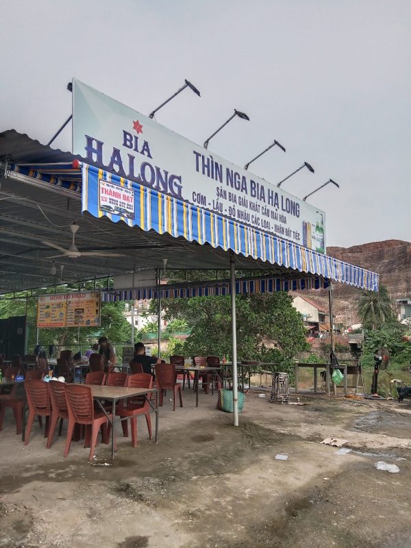 Thành Đạt cung cấp bạt quay mái hiên rẻ nhất Hà Nội