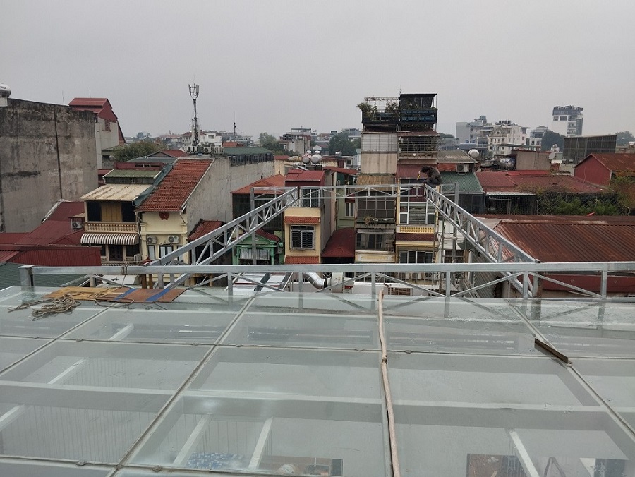 Địa chỉ thiết kế lắp đặt bạt che quán cafe giá rẻ nhất